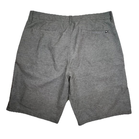 Hurley Shorts Gray Striped Sz 33 Style G5184-00 MWS0005680 9.5” Inseam - Picture 5 of 12